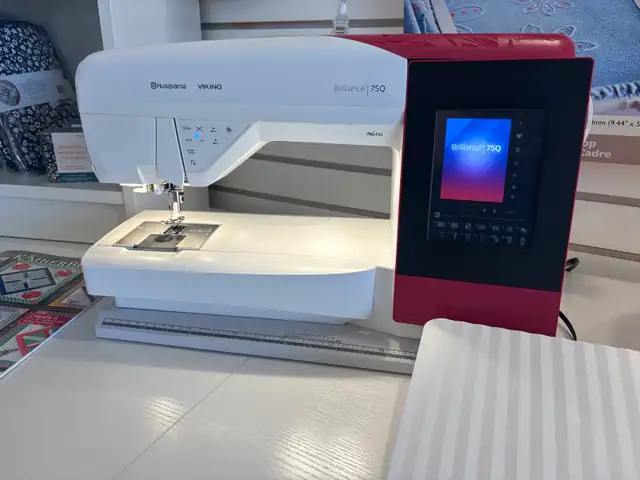 like NEW Brilliance 75q sewing machine.