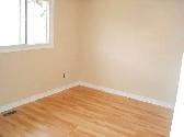 Lovely 3 bed, 1 bath townhome located in Orillia - Photo 4