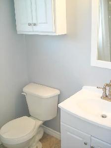 Lovely 3 bed, 1 bath townhome located in Orillia - Photo 7