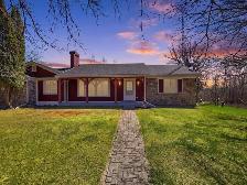 4 Bedroom House on 160 Acres of Private Paradise
