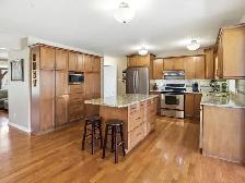 4 Bedroom House on 160 Acres of Private Paradise - Photo 3