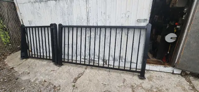 aluminum fence for patio or pool - Photo 3