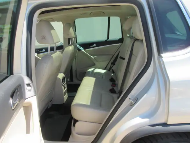 2012 Volkswagen Tiguan S - Photo 12
