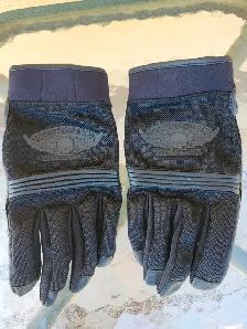 MOTORCYCLE ACCESSORIES / CHAPS GLOVES HELMETS ETC. - Photo 9