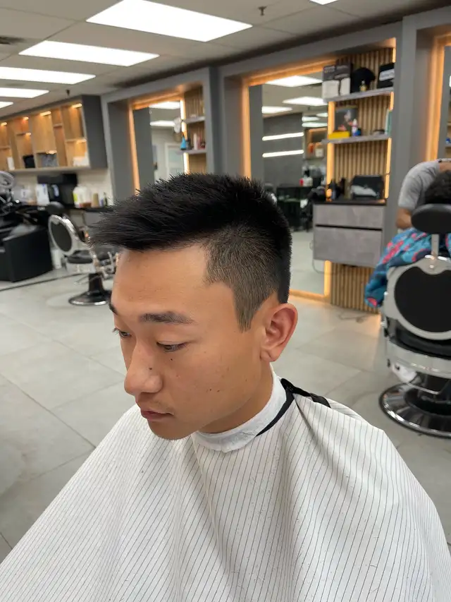 Haircut & beard 30$ Only haircut 20$ - Photo 5