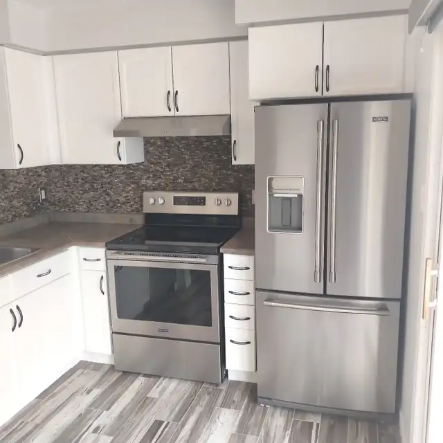Detached Home for Rent! - Photo 6