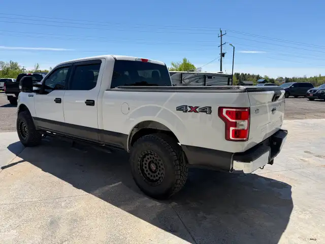 2020 Ford F150 XLT 4x4 - Photo 4
