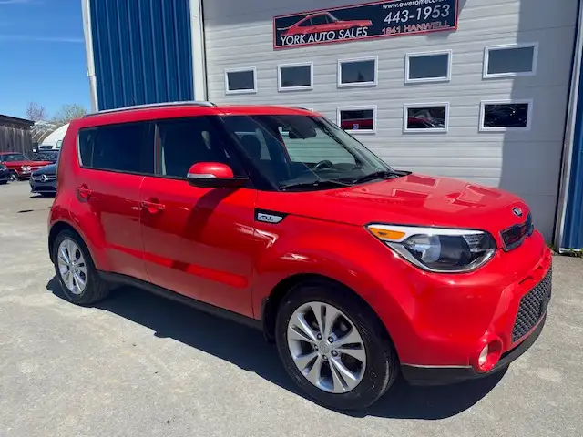 2015 Kia Soul EX Plus - Photo 2
