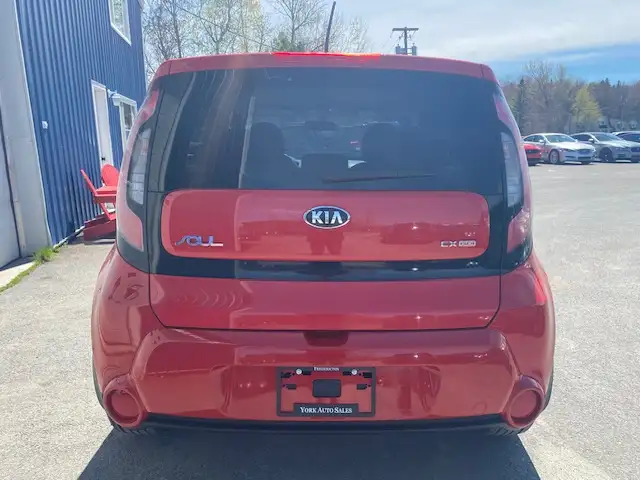 2015 Kia Soul EX Plus - Photo 6