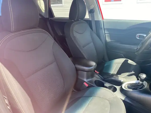 2015 Kia Soul EX Plus - Photo 10