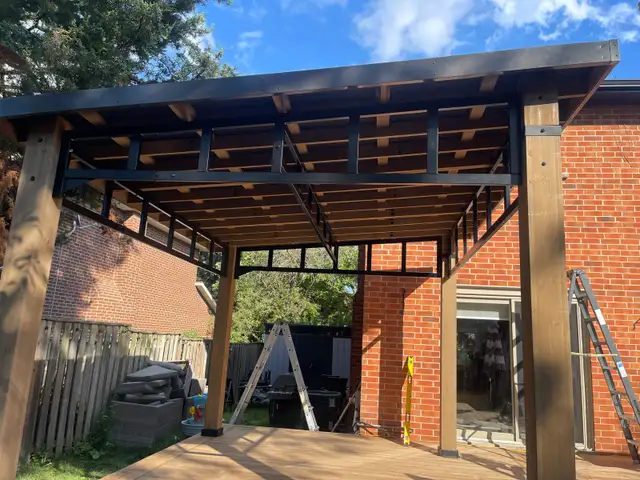 Building gazebos and shed - Photo 6