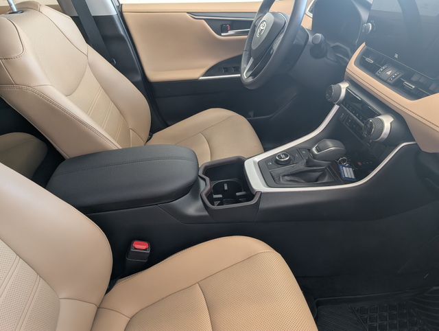 2025 Toyota RAV4 Hybrid LIMITED GARANTIE JUSQU EN 2032 - Photo 8