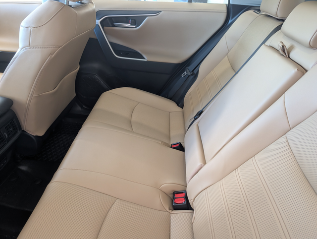 2025 Toyota RAV4 Hybrid LIMITED GARANTIE JUSQU EN 2032 - Photo 11