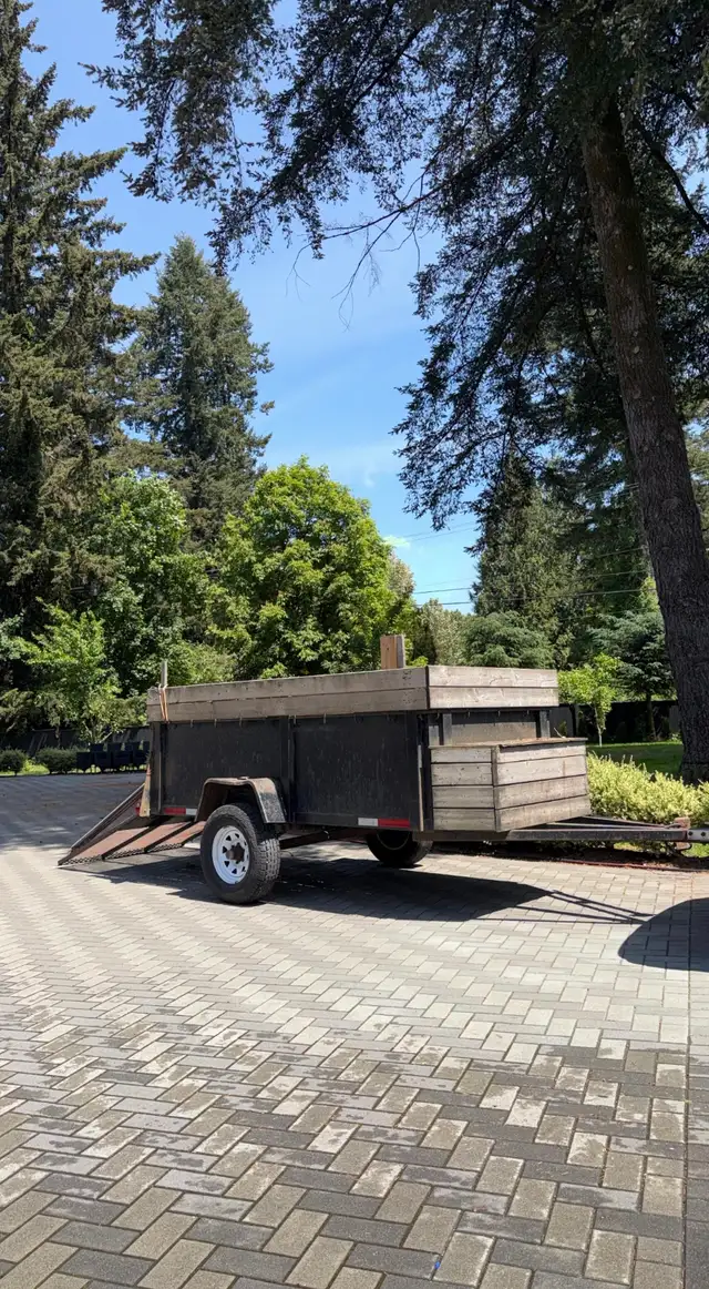 Local Junk Removal - Free Estimates (surrey) - Photo 3