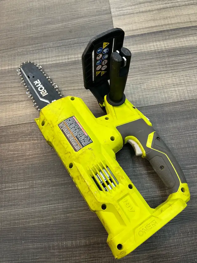 RYOBI P5452 18V CHAINSAW - Photo 2