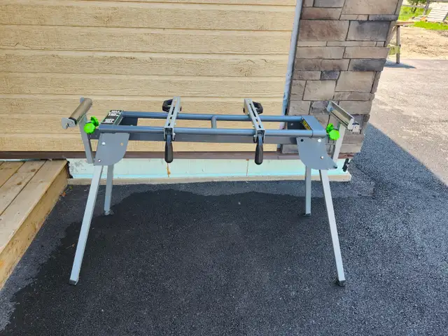 GENESIS MITER SAW STAND / SUPPORT DE SCIE