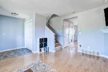 3 Bed 2.5 Bath Townhouse in Pinnacle Ridge Available July 2nd! - Photo 5