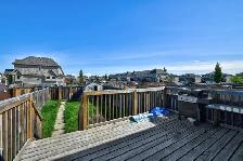 3 Bed 2.5 Bath Townhouse in Pinnacle Ridge Available July 2nd! - Photo 9