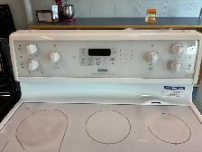 Range/Stove Kenmore Elite -90-day warranty-Credit Cards accepted - Photo 2