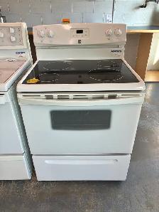 Range/Stove Kenmore - 90-day warranty - Credit Cards accepted