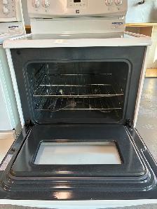 Range/Stove Kenmore - 90-day warranty - Credit Cards accepted - Photo 2