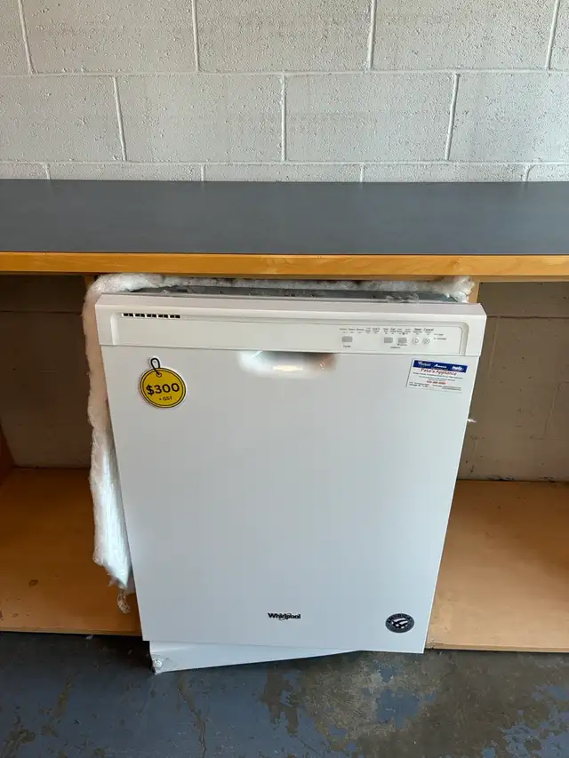 Dishwasher Whirlpool - 90-day warranty - Credit Cards accepted