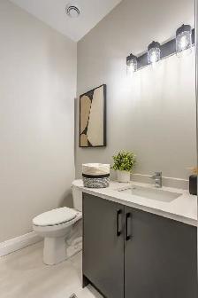 Now Pre-Leasing | Brand New Stacked Townhomes in North London - Photo 7