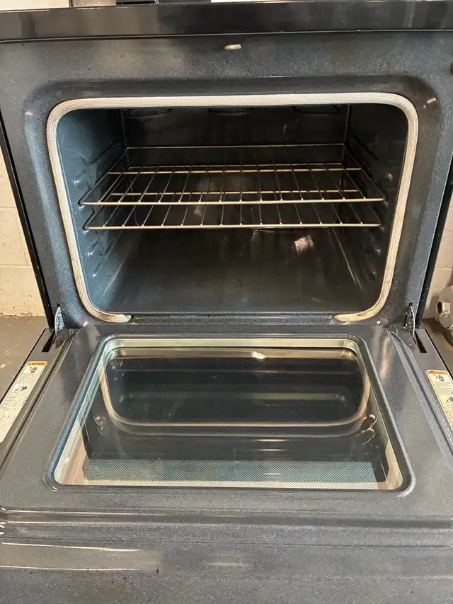 Range/Stove Whirlpool Gold-90-day warranty-Credit Cards accepted - Photo 3