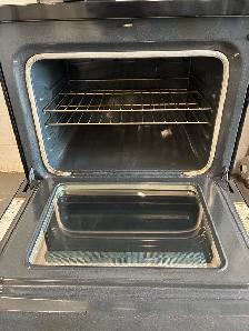 Range/Stove Whirlpool Gold-90-day warranty-Credit Cards accepted - Photo 3