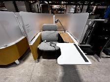 Steelcase Touchdown Carousel chairs $999.99 each/excelle conditi - Photo 2