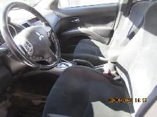 2011 Mitsubishi Outlander ES SAFTIED! - Photo 6