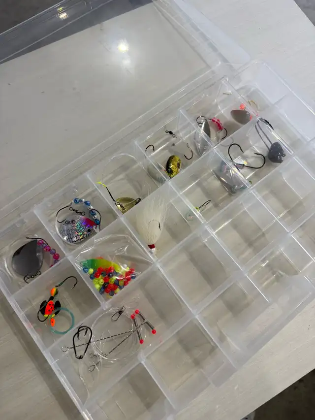 tackle box and tackle - Photo 7