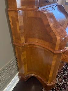 Italian Walnut Secretary Desk Cabinet – Handcrafted Piece - Photo 7