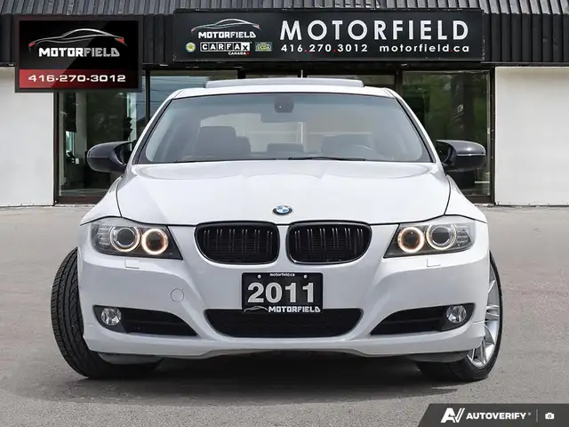 2011 BMW 3 Series 328i xDrive AWD Premium PKG Nav, Sunroof - Photo 2