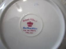 Royal Albert PETIT POINT fine bone china set for 8 - Photo 3