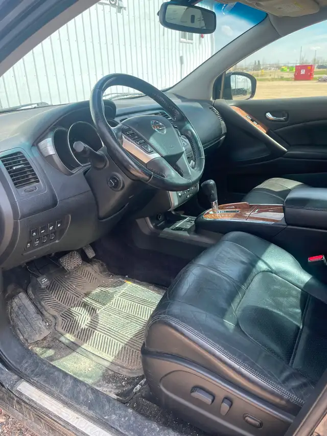 2012 Nissan Murano Platinum Edition Awd $4,000 - Photo 2