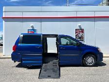 2013 Dodge Grand Caravan MOBILITY WHEELCHAIR ACCESSIBLE VAN