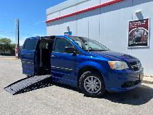 2013 Dodge Grand Caravan MOBILITY WHEELCHAIR ACCESSIBLE VAN - Photo 12