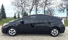 2015 Toyota Prius HB HYBRID AMAZING FUEL ECONOMY-WARRANTY INCL - Photo 2