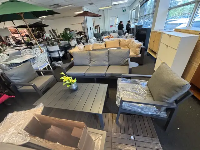 4 Outdoor patio set - Photo 7