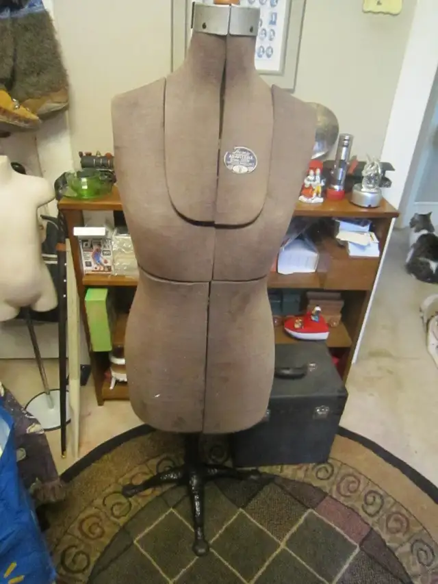 Vintage 1920's/1930's ACME Adjustable Dress Form, Size B