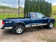 Dodge Dakota SXT 2003