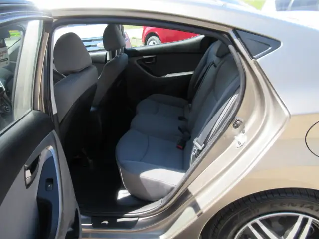 2013 Hyundai Elantra GL - Photo 10