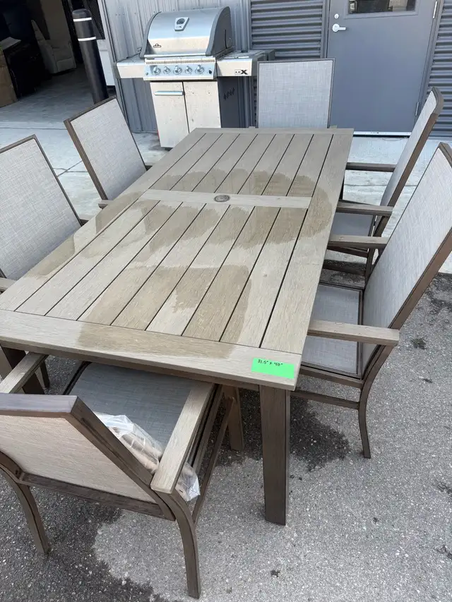 Outdoor patio dining set - Photo 2