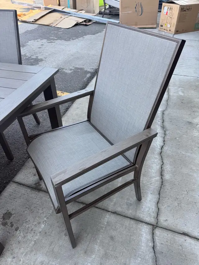 Outdoor patio dining set - Photo 3