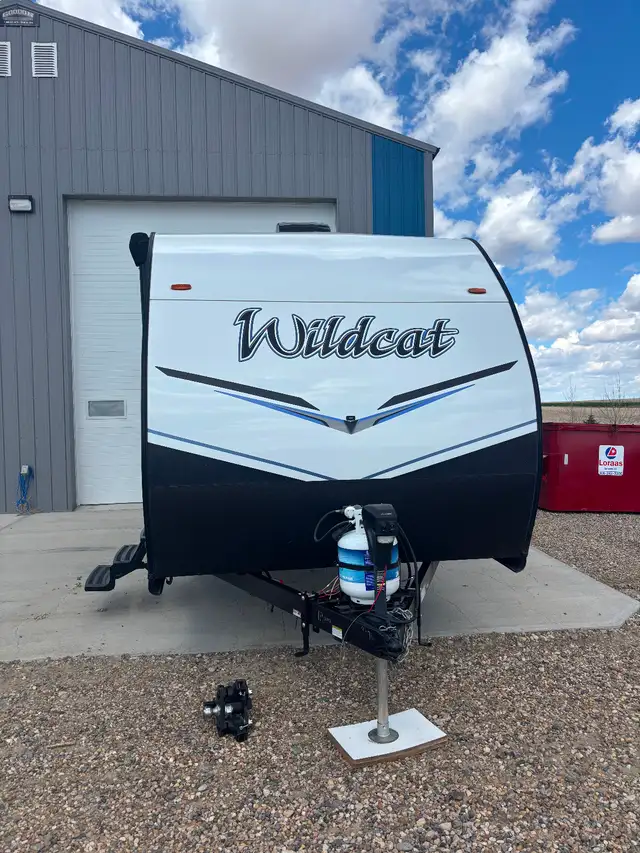 2023 Forest River Wildcat. 17.6 Like new only used a few times . - Photo 2