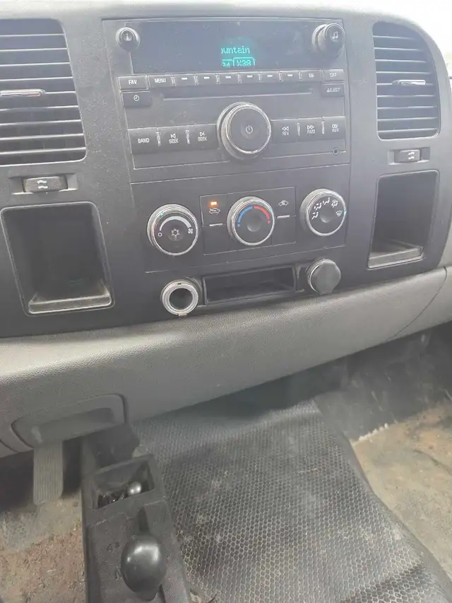 2008 Gmc Sierra 2500 HD LMM duramax base model - Photo 3