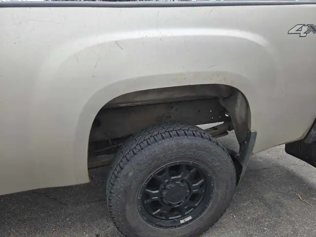 2008 Gmc Sierra 2500 HD LMM duramax base model - Photo 4
