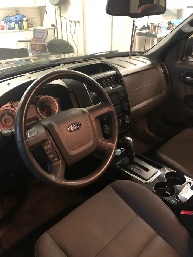 2012 ford escape v6 awd - Photo 8