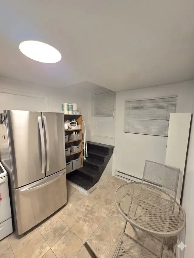 3 ½ à louer à Anjou – Chambre fermée - Photo 2